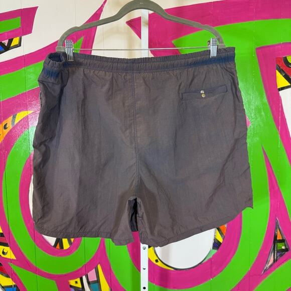 Big Dog, Vintage Men's Gray Swim Shorts. Size XL. Mesh lining was cut out. - Picture 4 of 7